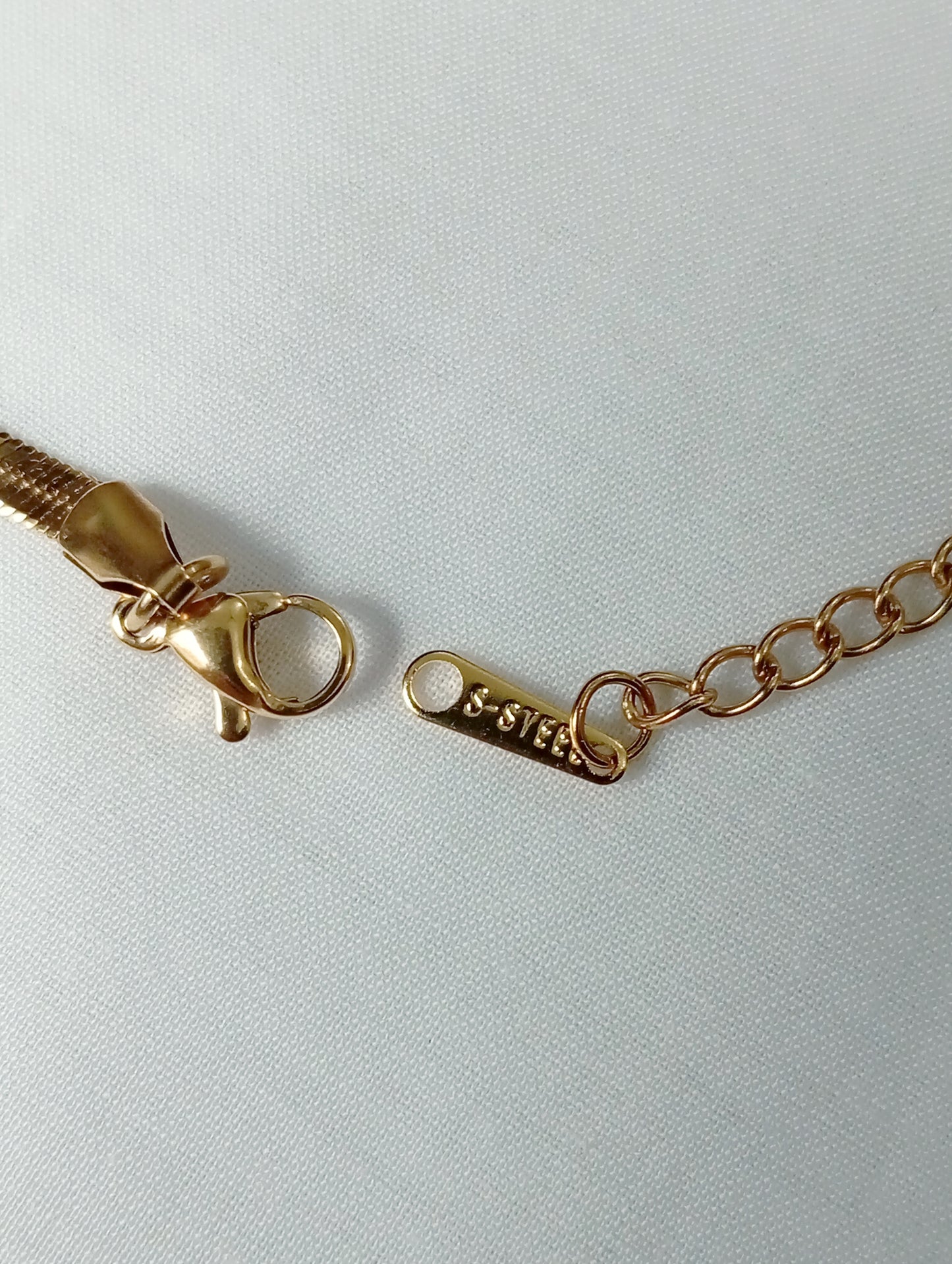 NOIR ROMA Necklace