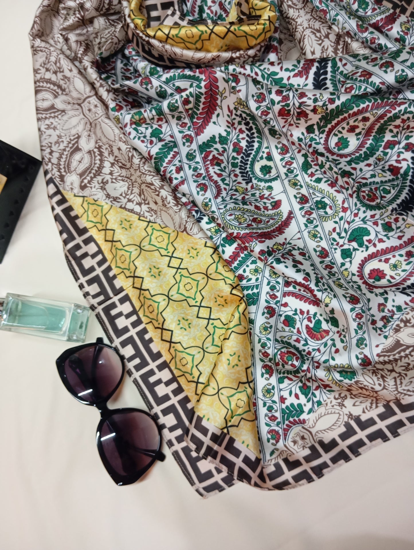 EMERALD ETHNIC -printed satin silk