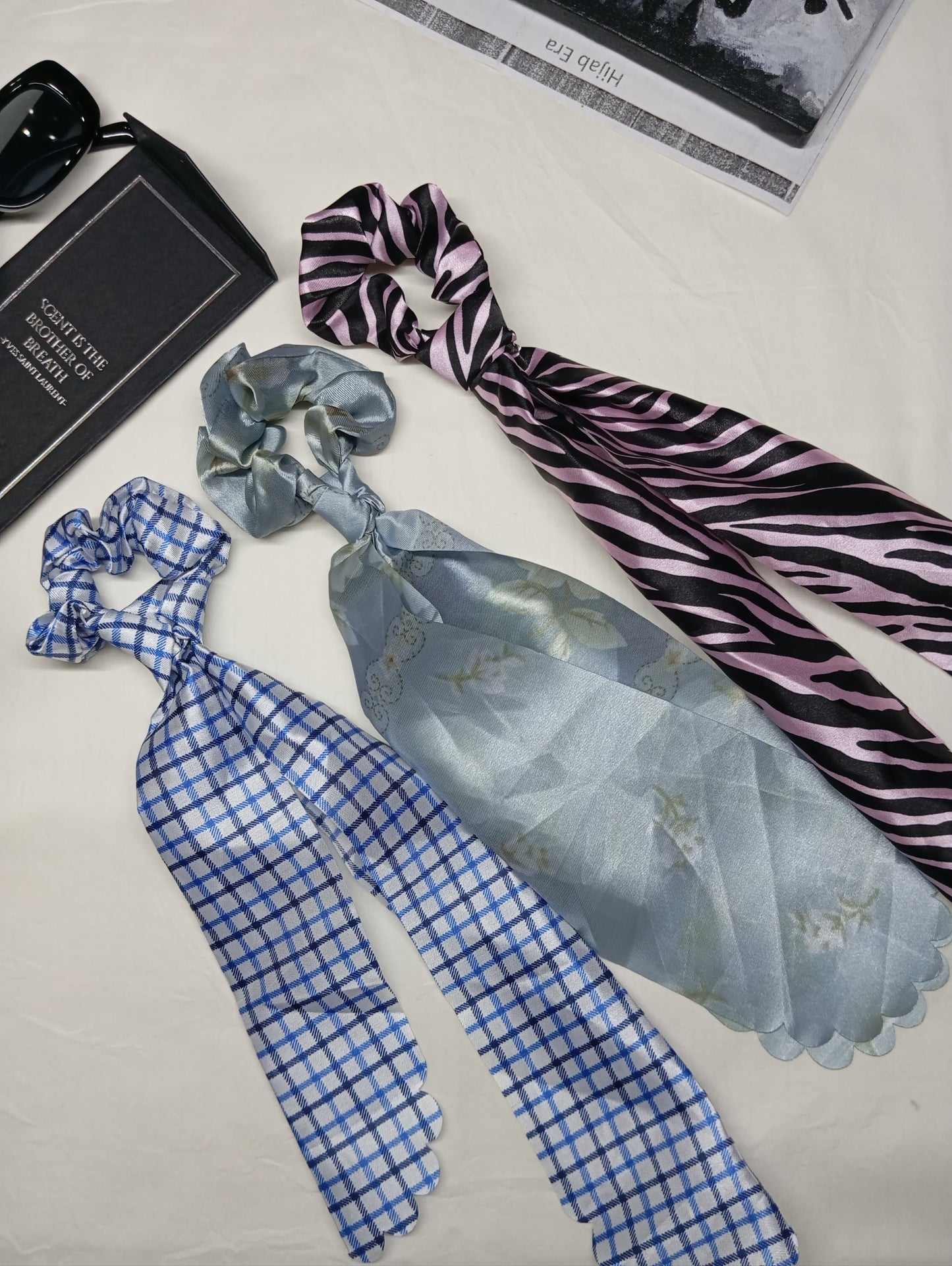 Ribbon Luxe -long tail scrunchies