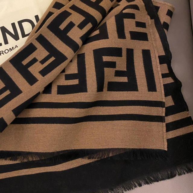 REVERSIBLE CASHMERE WOOL SHAWL