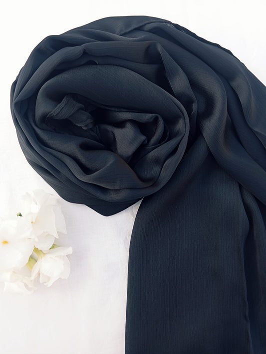 NOIR CLASSIC - Black matte crinkle silk