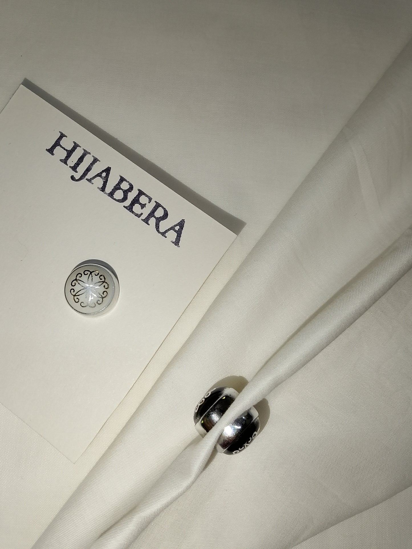 Hijab Magnet Pins -celestial flower