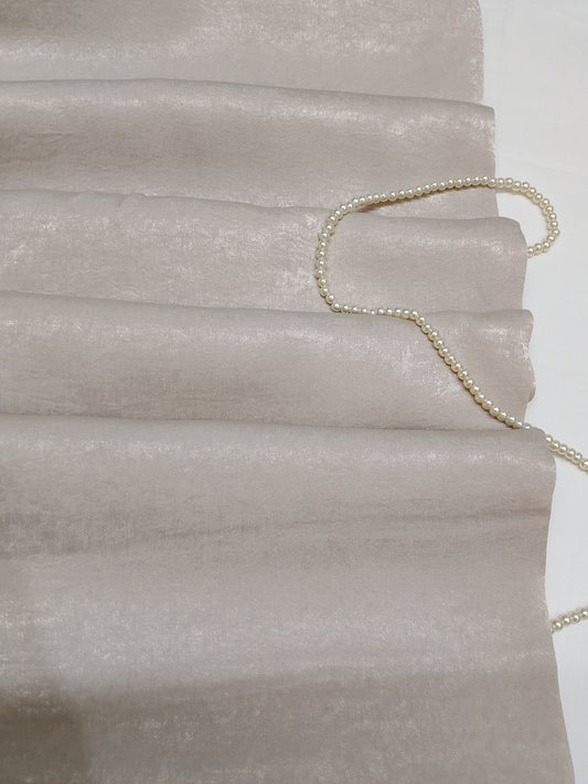 SILVER WHISPER -velvet silk