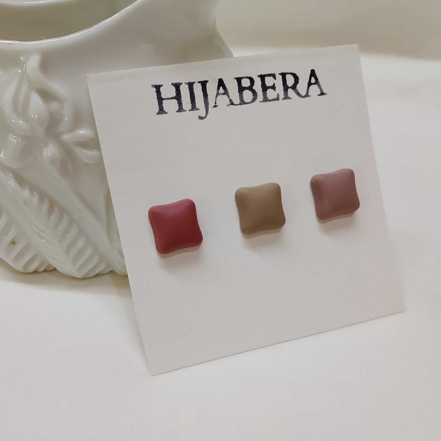 Hijab Magnet Pins -classic nudes