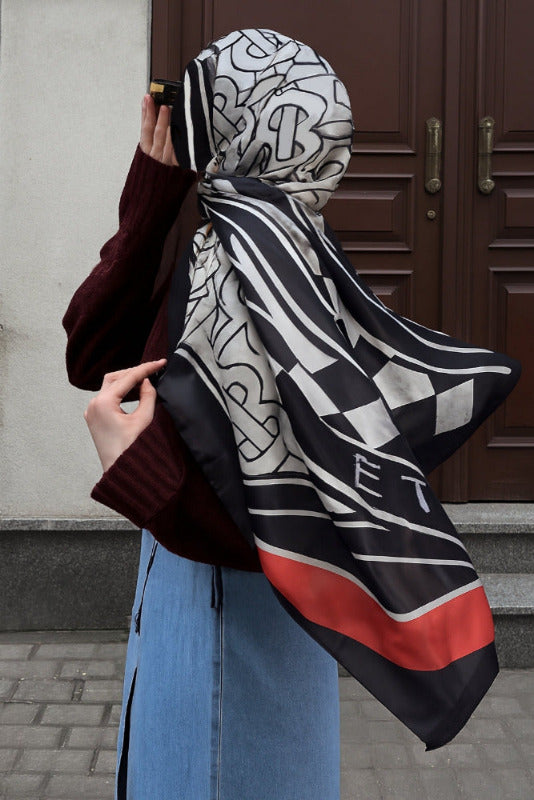 MONARCH ROUGE -printed satin silk