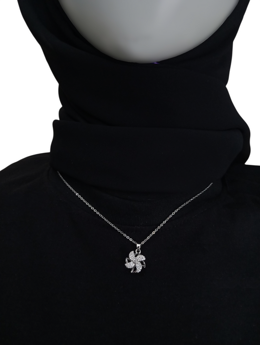 FLEUR Necklace