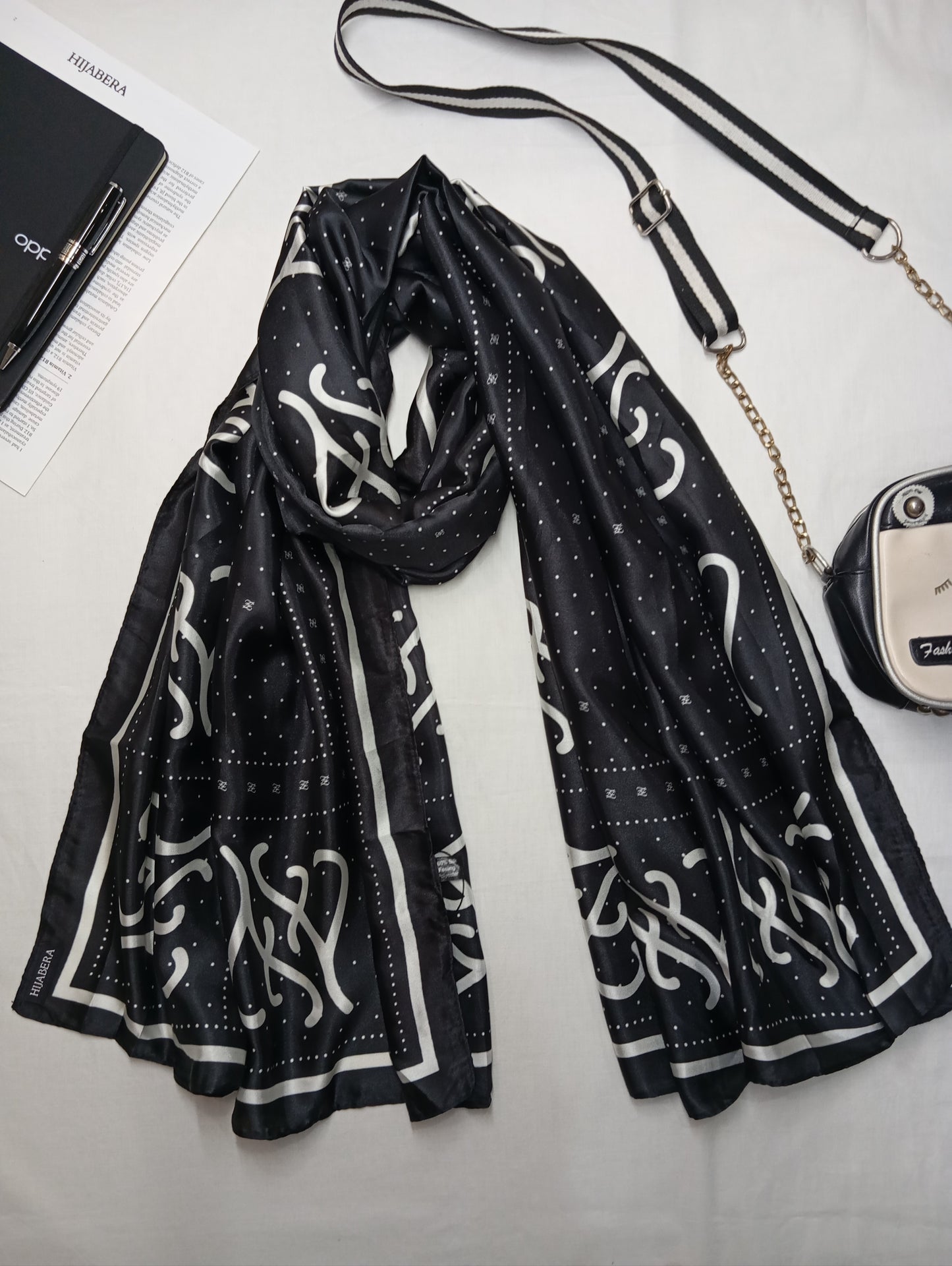 CELESTE NOIR -printed satin silk