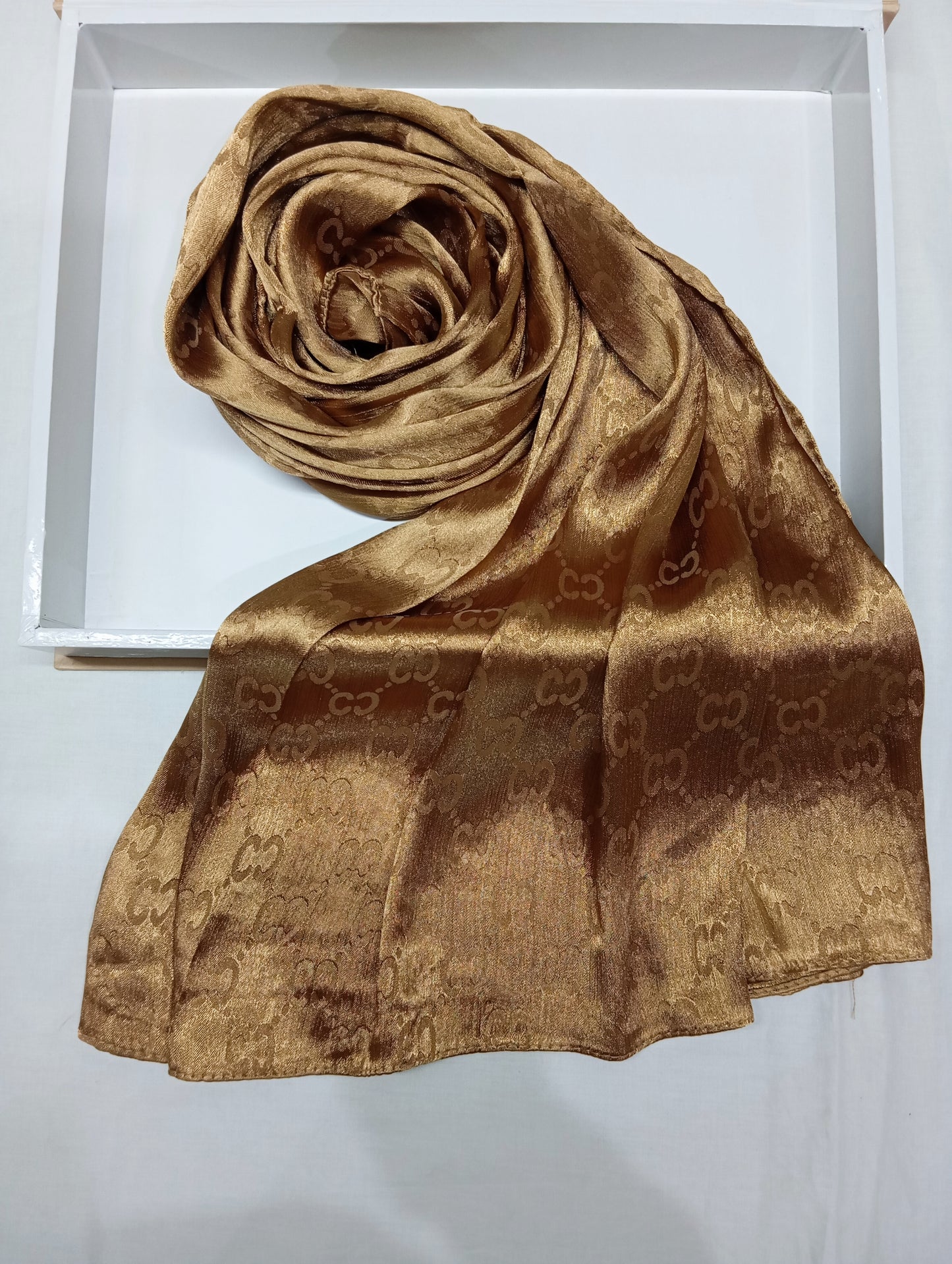 ANTIQUE GOLD -Heritage luxe