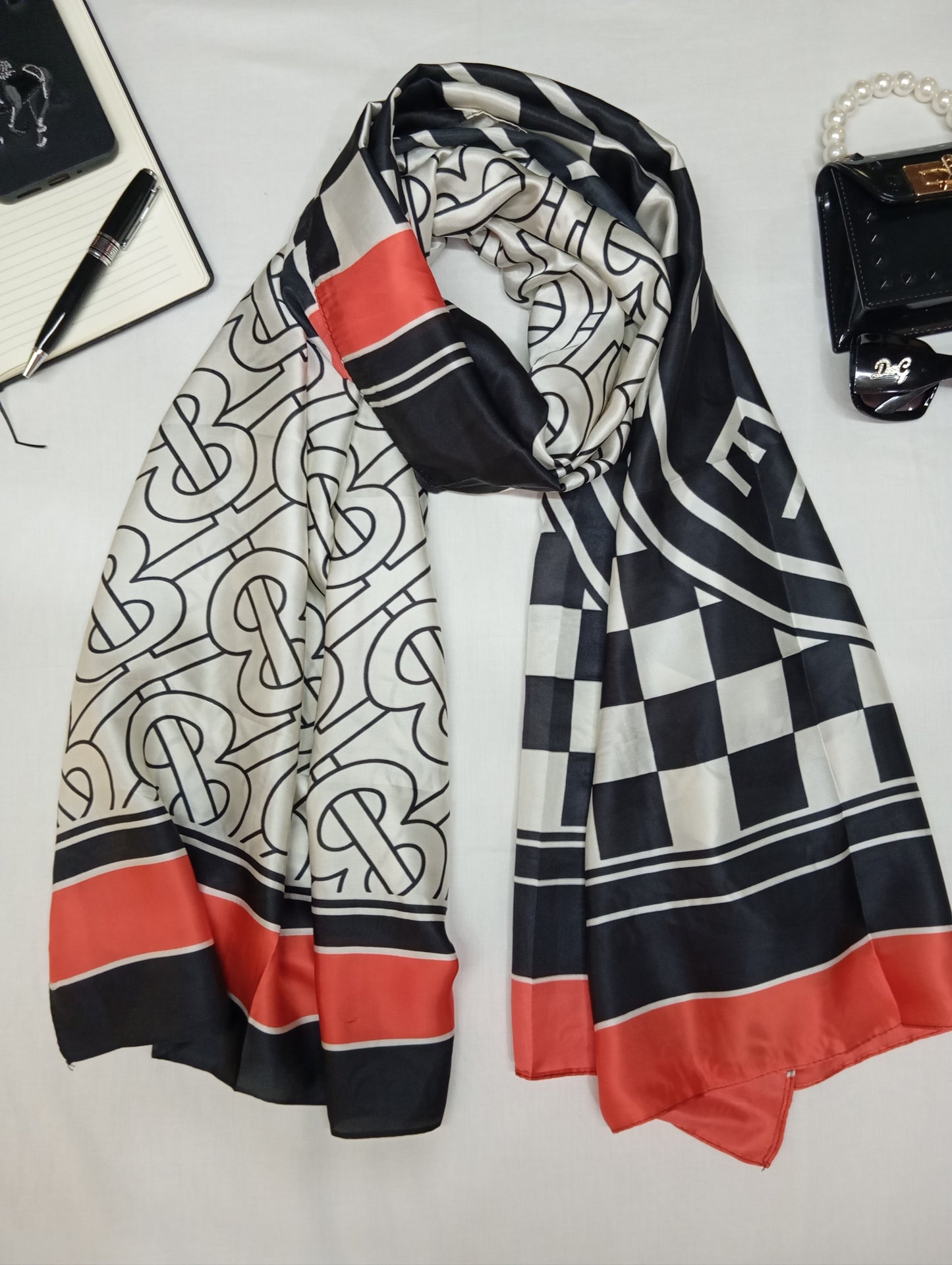 MONARCH ROUGE -printed satin silk