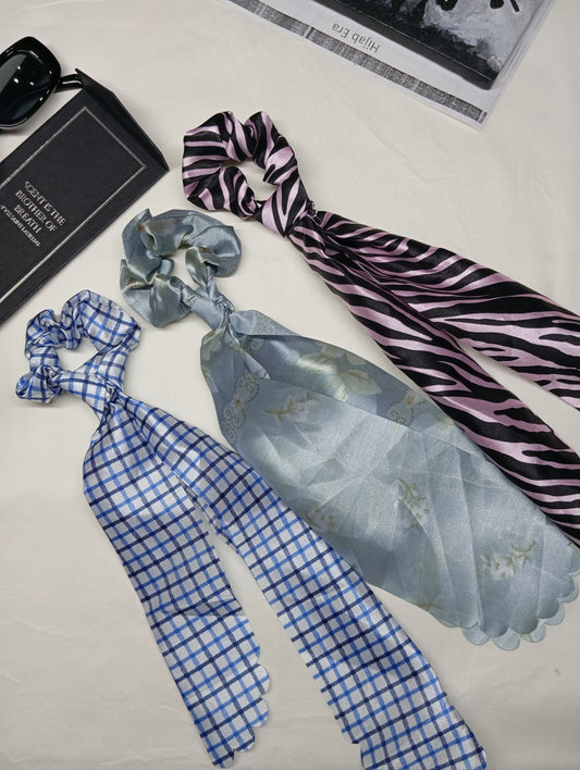 Ribbon Luxe -long tail scrunchies