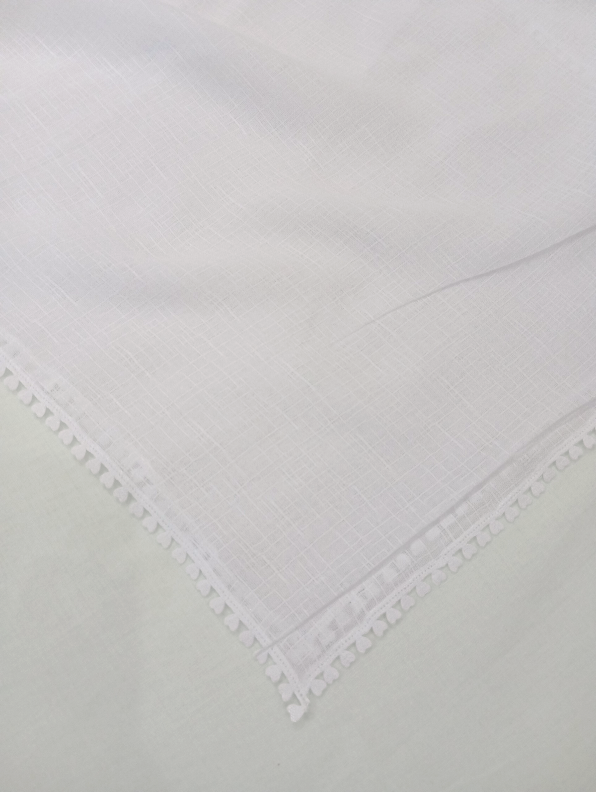 Meadow White -Viscose Lawn
