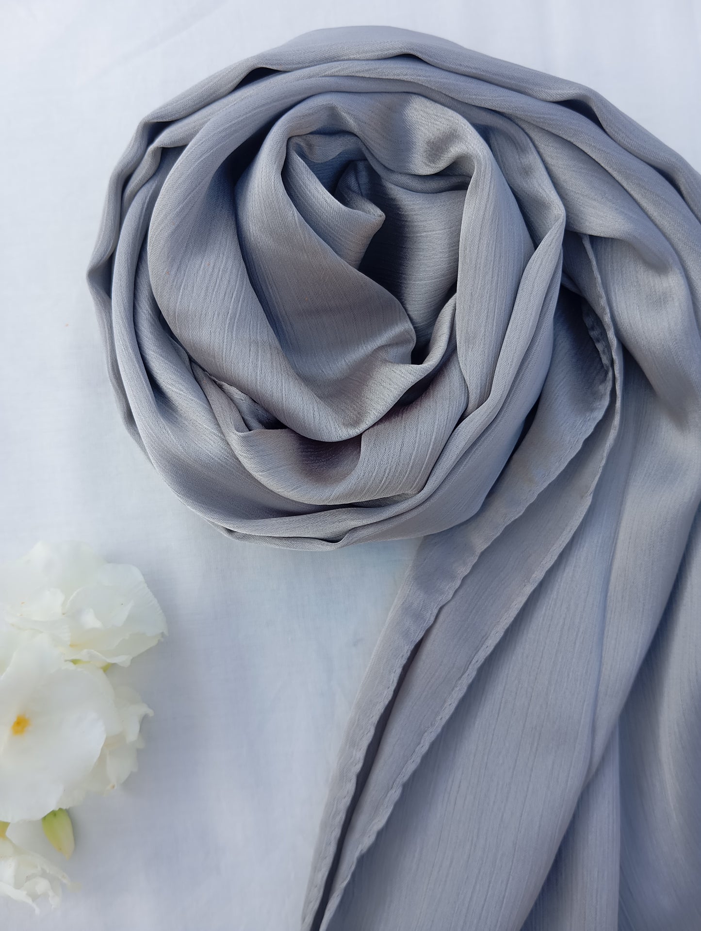 MOONLIGHT - Gray matte crinkle silk