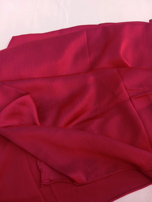 CRIMSON GLOW - Red matte crinkle silk