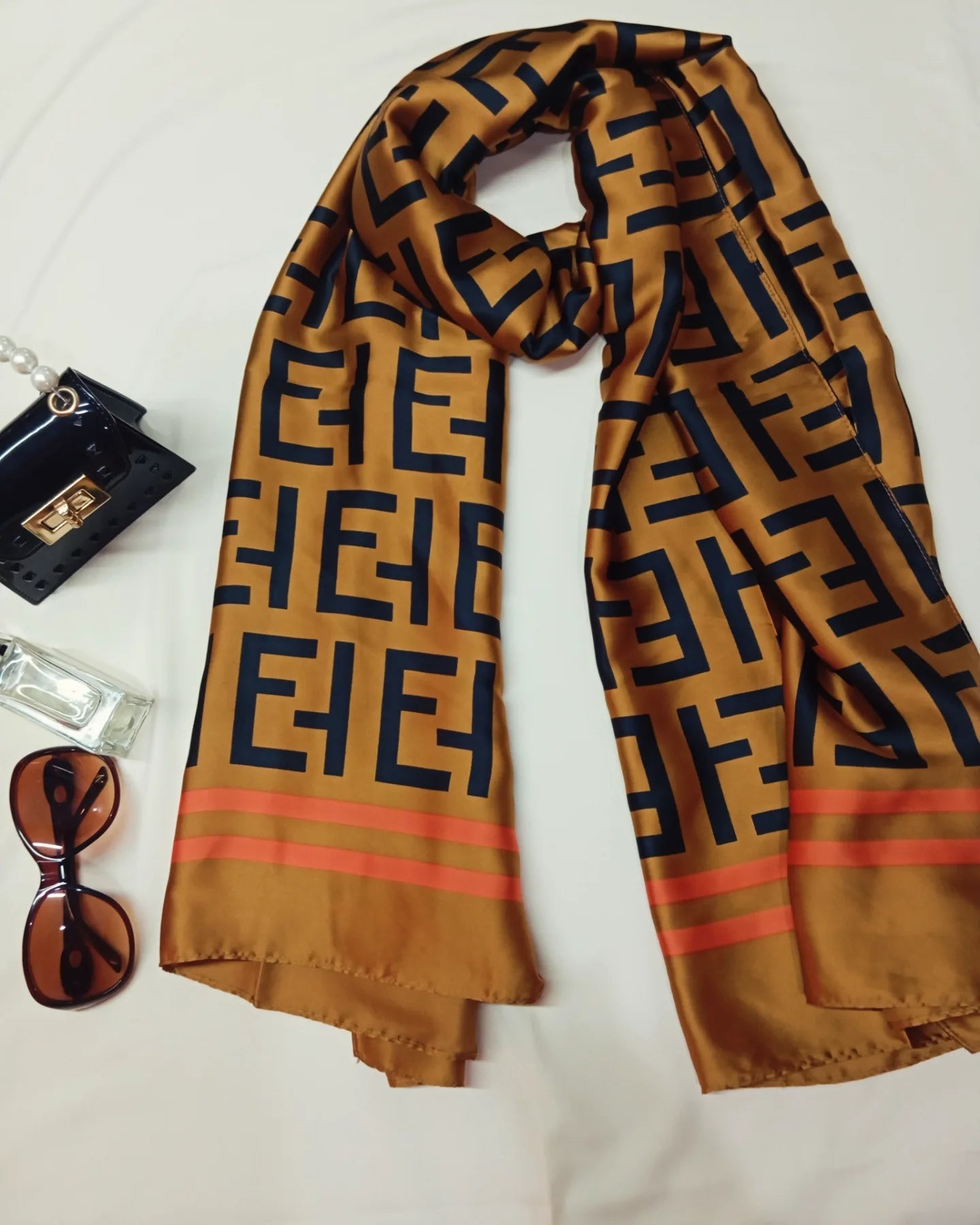 CAMEL LUXE -printed satin silk