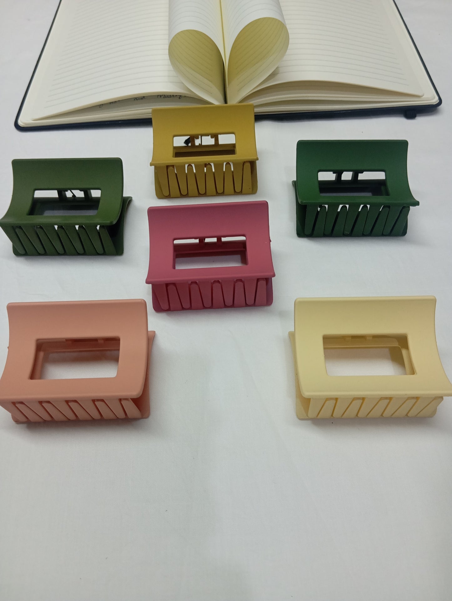 Matte Edge -hair claws